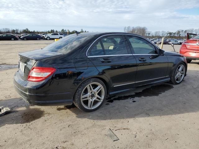 Obraz 3 z 2011 MERCEDES-BENZ C 300 4MATIC 2011 z VIN WDDGF8BB0BR145831
