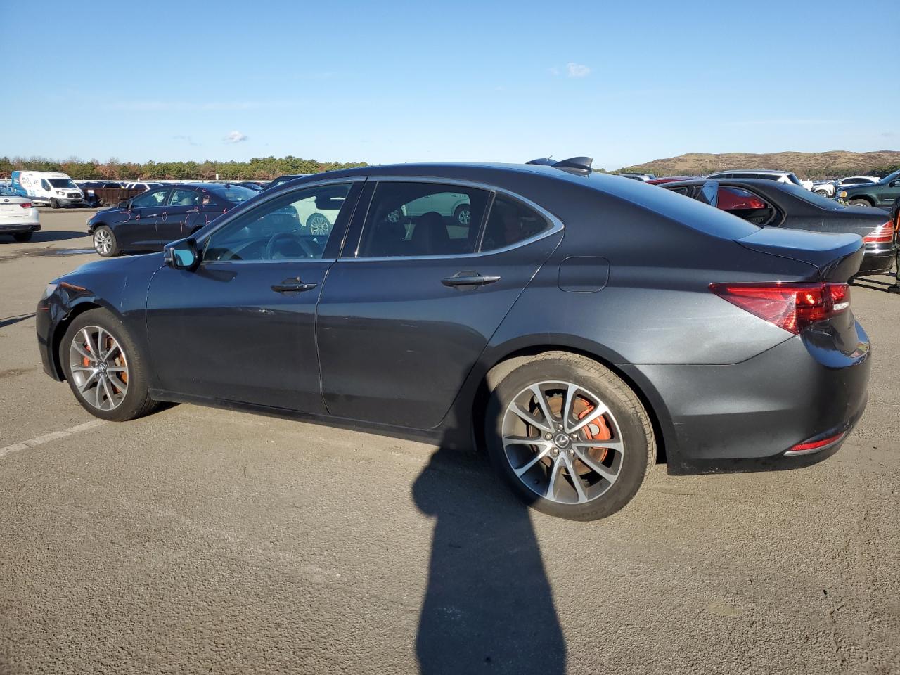Obraz 2 z 2015 ACURA TLX TECH 2015 z VIN 19UUB2F59FA011948
