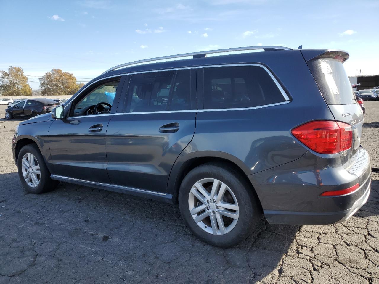 Изображение 2 2013 MERCEDES-BENZ GL 450 4MATIC 2013 с VIN 4JGDF7CE3DA241157