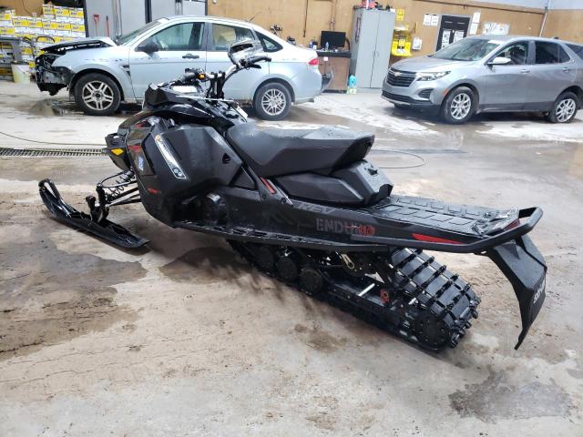 Obraz 3 z 2020 SKI DOO RENEGADE 2020 z VIN 2BPSURLA0LV000054
