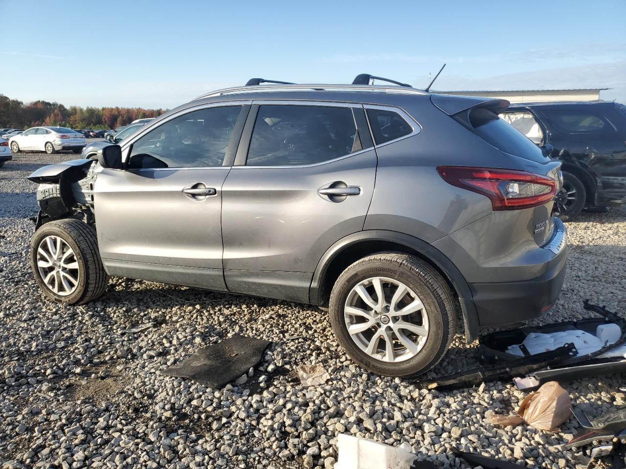 Image 2 of 2020 NISSAN ROGUE SPORT S 2020 with VIN JN1BJ1CW6LW644005