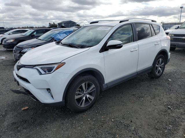 Obraz 1 z 2017 TOYOTA RAV4 XLE 2017 z VIN JTMRFREV3HJ706867