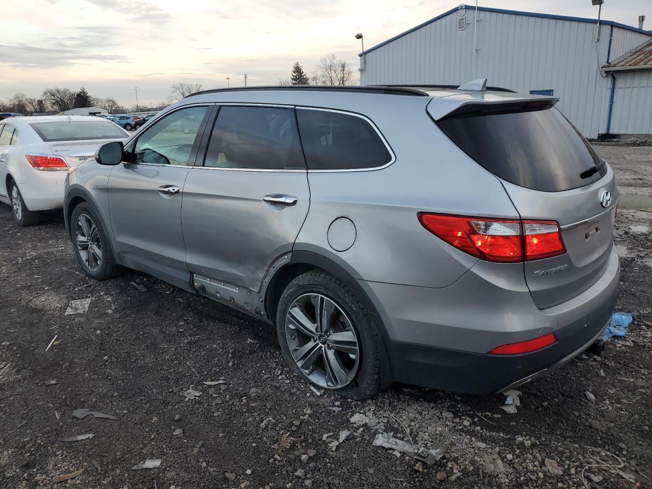 Image 2 of 2015 HYUNDAI SANTA FE GLS 2015 with VIN KM8SR4HF8FU123055