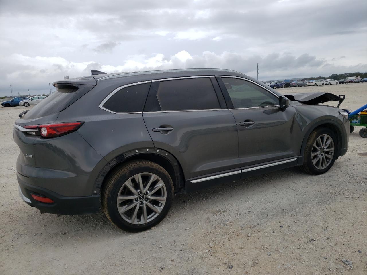 Image 3 of 2018 MAZDA CX-9 GRAND TOURING 2018 with VIN JM3TCBDY0J0235880