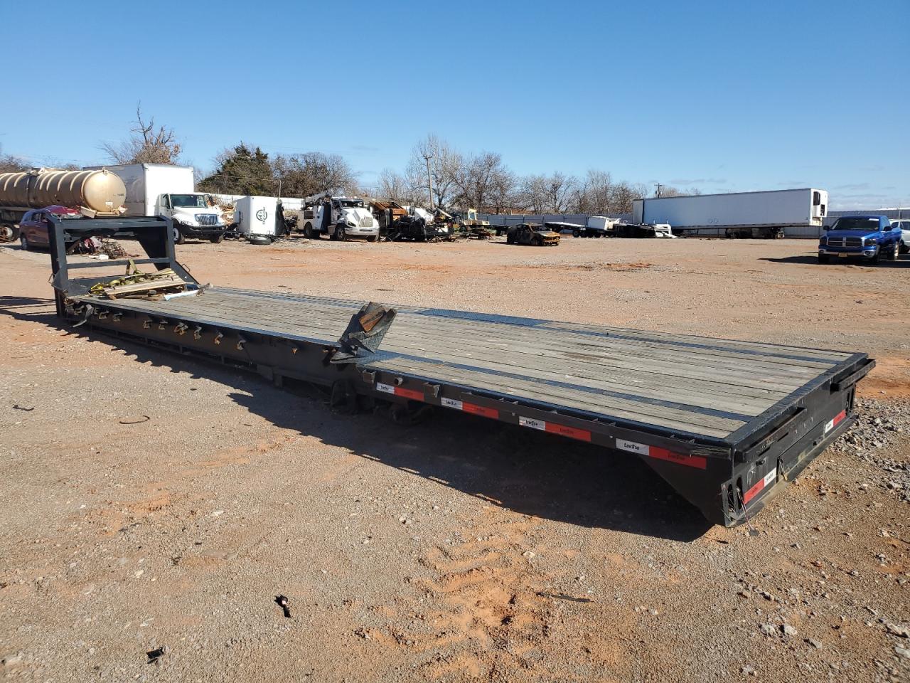 Obraz 3 z 2022 NWTH TRAILER 2022 z VIN 7HYGF3226NH001931