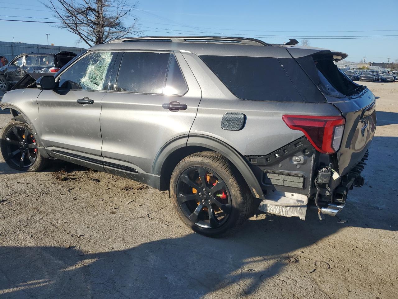 Image 2 of 2022 FORD EXPLORER ST 2022 with VIN 1FM5K8GC3NGC06017