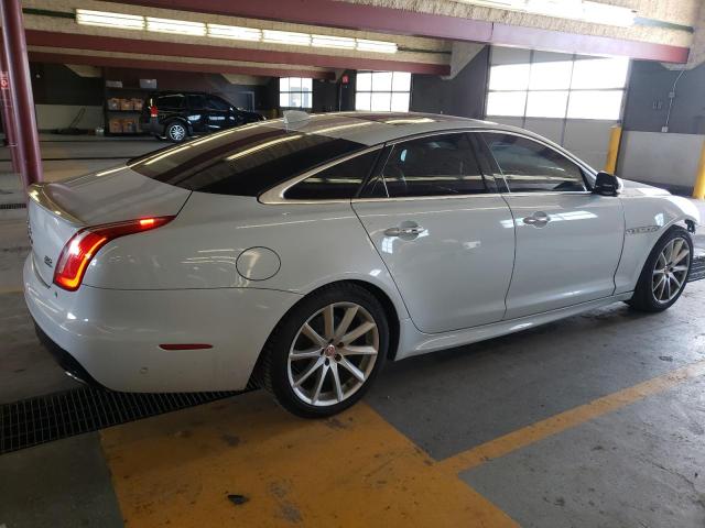 Image 3 of 2016 JAGUAR XJ  2016 with VIN SAJWJ1CD1G8V92615