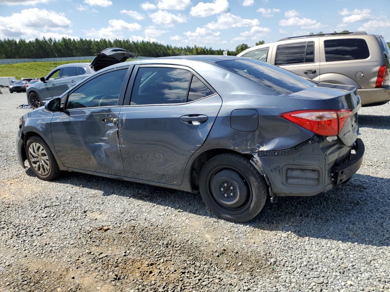 Изображение 2 2019 TOYOTA COROLLA L 2019 с VIN 2T1BURHE3KC128825