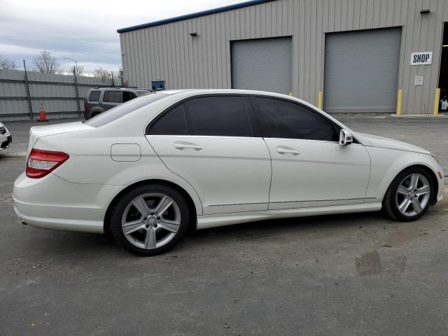 Image 3 of 2011 MERCEDES-BENZ C 300 2011 with VIN WDDGF5EB1BR135500