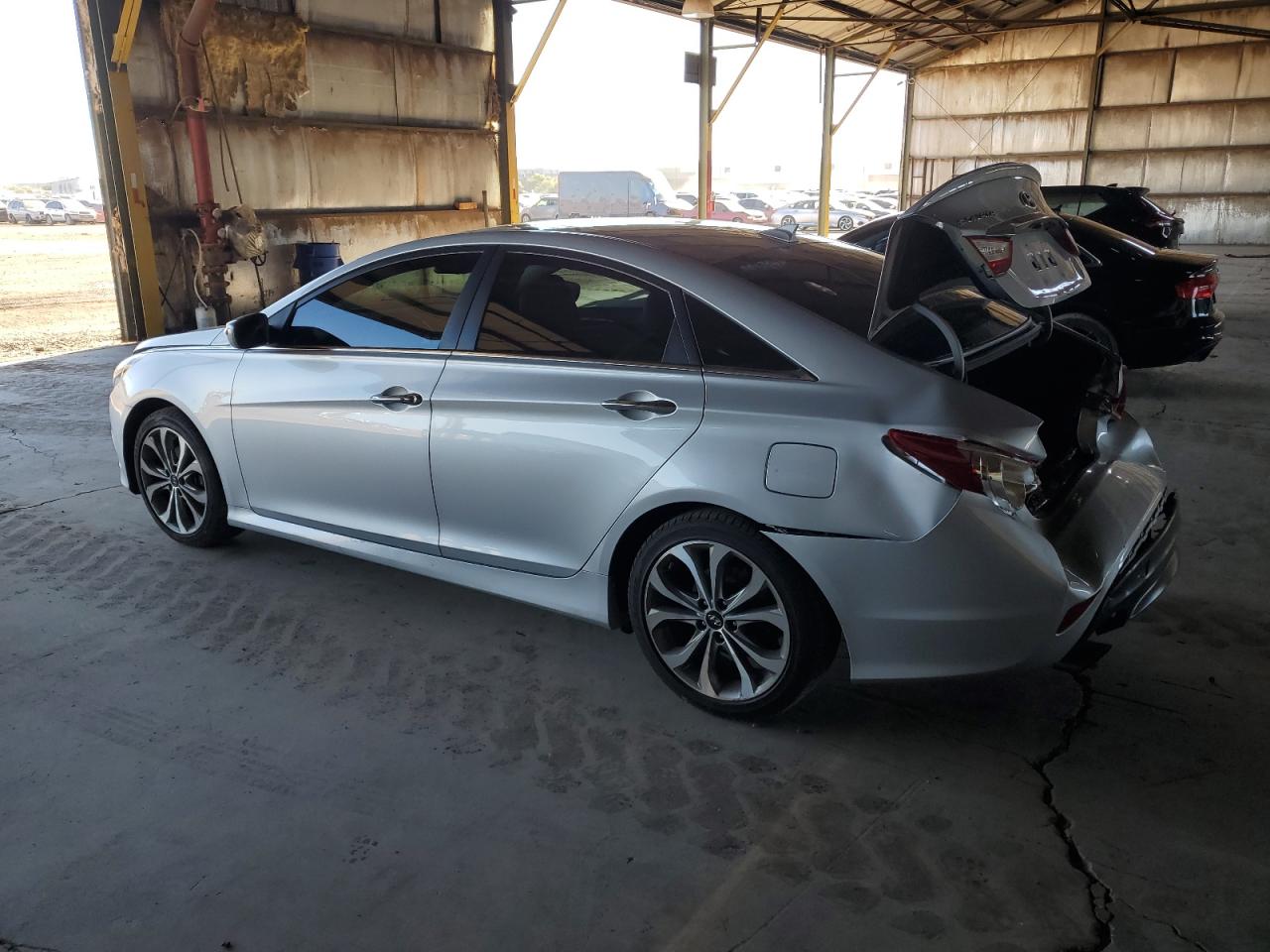 Изображение 2 2014 HYUNDAI SONATA SE 2014 с VIN 5NPEC4AB1EH881967