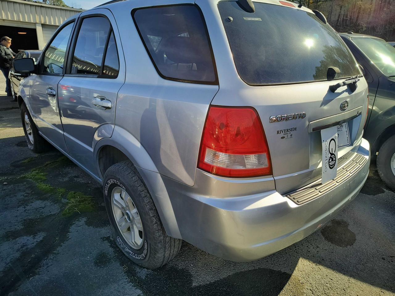 Изображение 3 2005 KIA SORENTO EX 2005 с VIN KNDJC733755348138