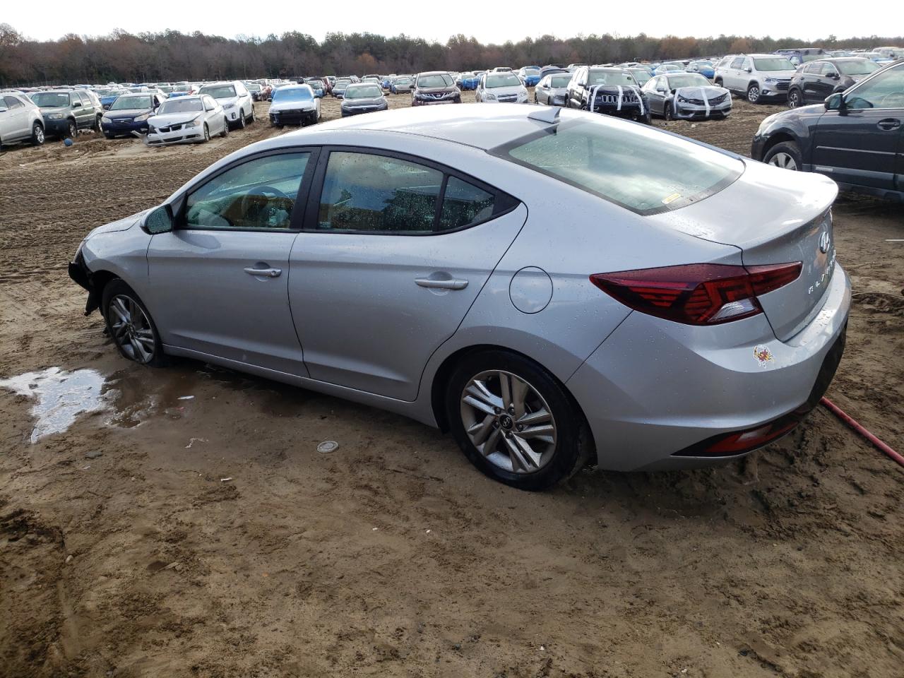 Image 2 of 2020 HYUNDAI ELANTRA SEL 2020 with VIN KMHD84LFXLU092549
