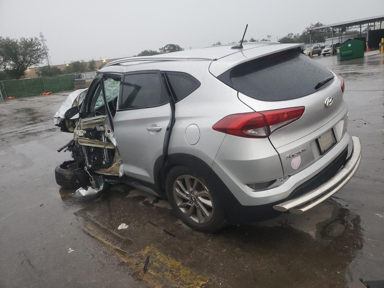 Изображение 2 2017 HYUNDAI TUCSON LIMITED 2017 с VIN KM8J3CA43HU320668
