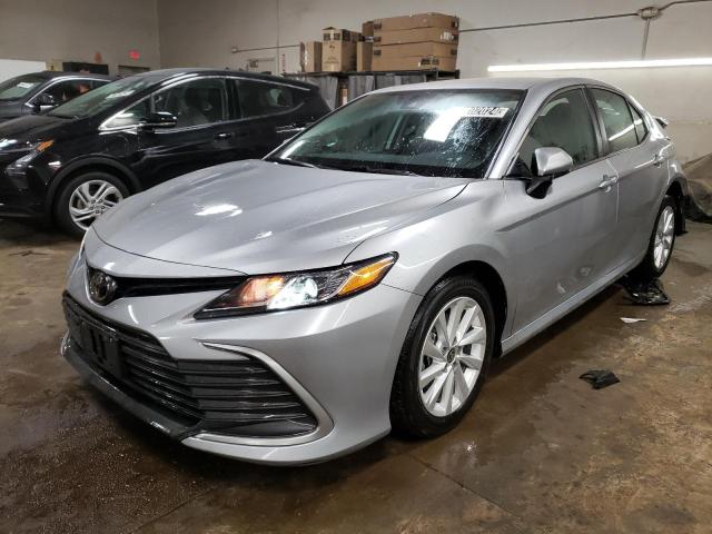 Obraz 1 z 2023 TOYOTA CAMRY LE 2023 z VIN 4T1C11AK1PU824104