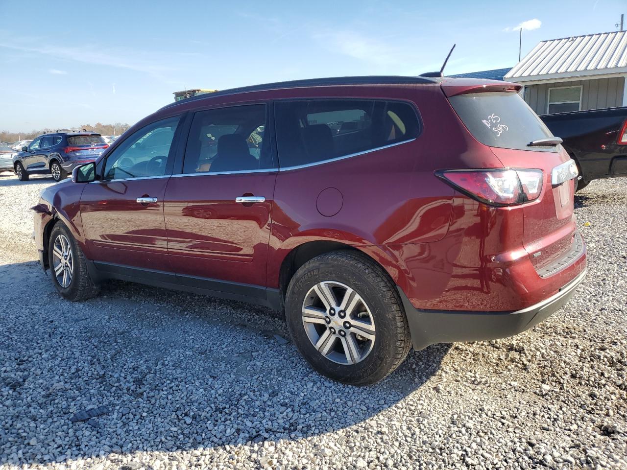 Obraz 2 z 2016 CHEVROLET TRAVERSE LT 2016 z VIN 1GNKVHKD5GJ194254