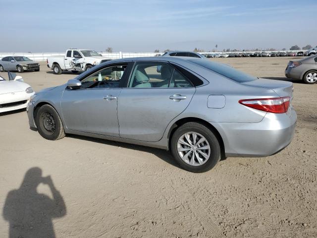 Obraz 2 z 2016 TOYOTA CAMRY LE 2016 z VIN 4T4BF1FK0GR579422