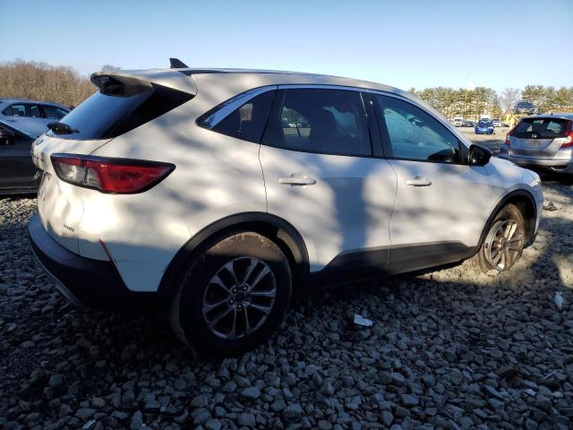 Image 3 of 2022 FORD ESCAPE SE 2022 with VIN 1FMCU9G60NUB15287