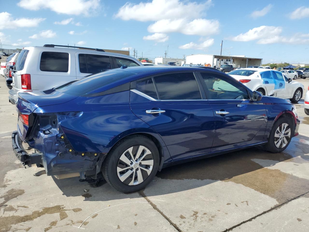 Obraz 3 z 2019 NISSAN ALTIMA S 2019 z VIN 1N4BL4BV0KC230337