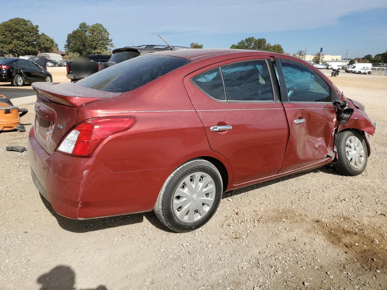 Obraz 3 z 2016 NISSAN VERSA S 2016 z VIN 3N1CN7AP1GL850903