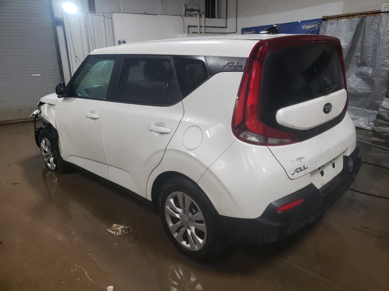 Изображение 2 2020 KIA SOUL LX 2020 с VIN KNDJ23AU0L7081370