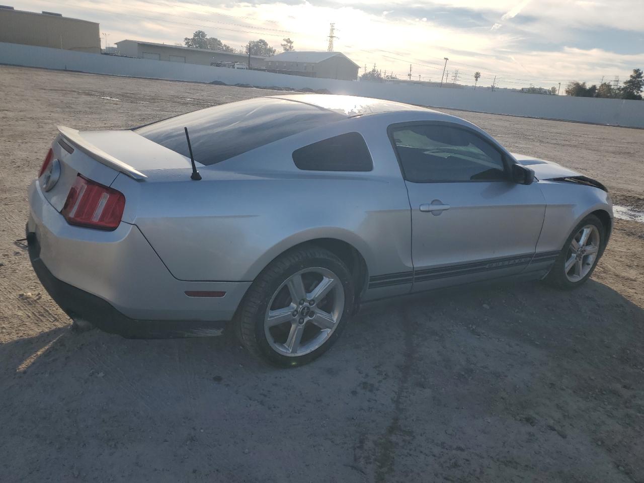 Image 3 of 2012 FORD MUSTANG  2012 with VIN 1ZVBP8AM8C5285667