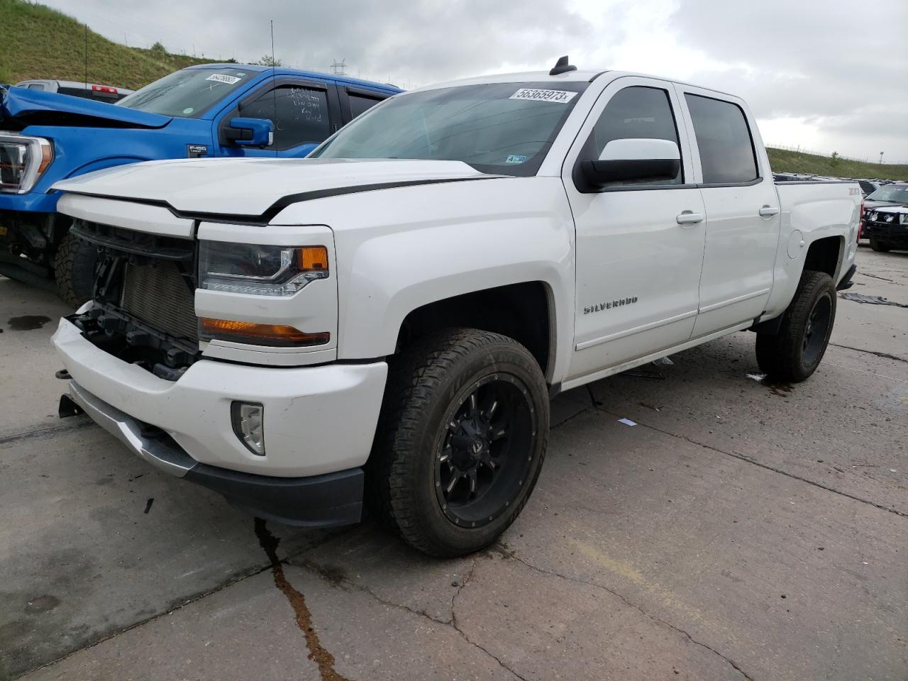 Image 1 of 2016 CHEVROLET SILVERADO K1500 LT 2016 with VIN 3GCUKREC2GG281677