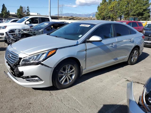 Obraz 1 z 2015 HYUNDAI SONATA SE 2015 z VIN 5NPE24AF3FH066144
