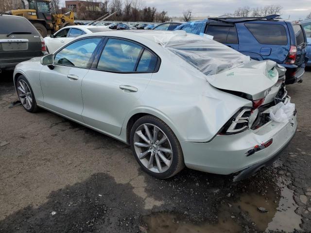Image 2 of 2019 VOLVO S60 T6 MOMENTUM 2019 with VIN 7JRA22TK4KG003647