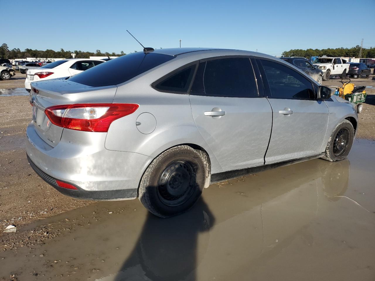 Image 3 of 2014 FORD FOCUS S 2014 with VIN 1FADP3E25EL191032