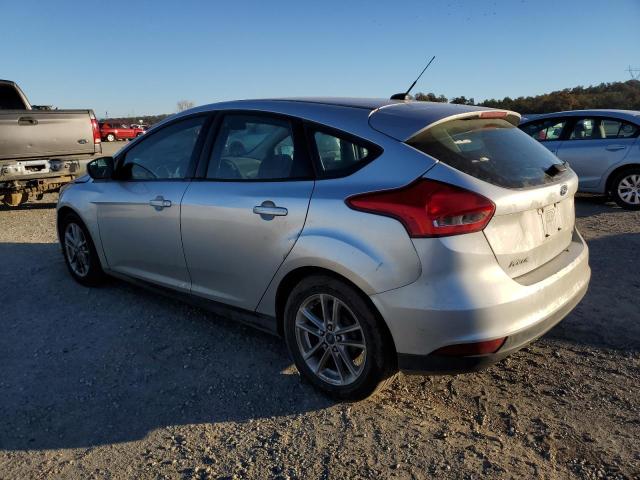 Image 2 of 2015 FORD FOCUS SE 2015 with VIN 1FADP3K29FL243946