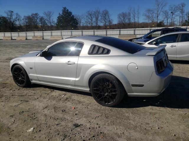 Obraz 2 z 2006 FORD MUSTANG GT 2006 z VIN 1ZVFT82H865241008