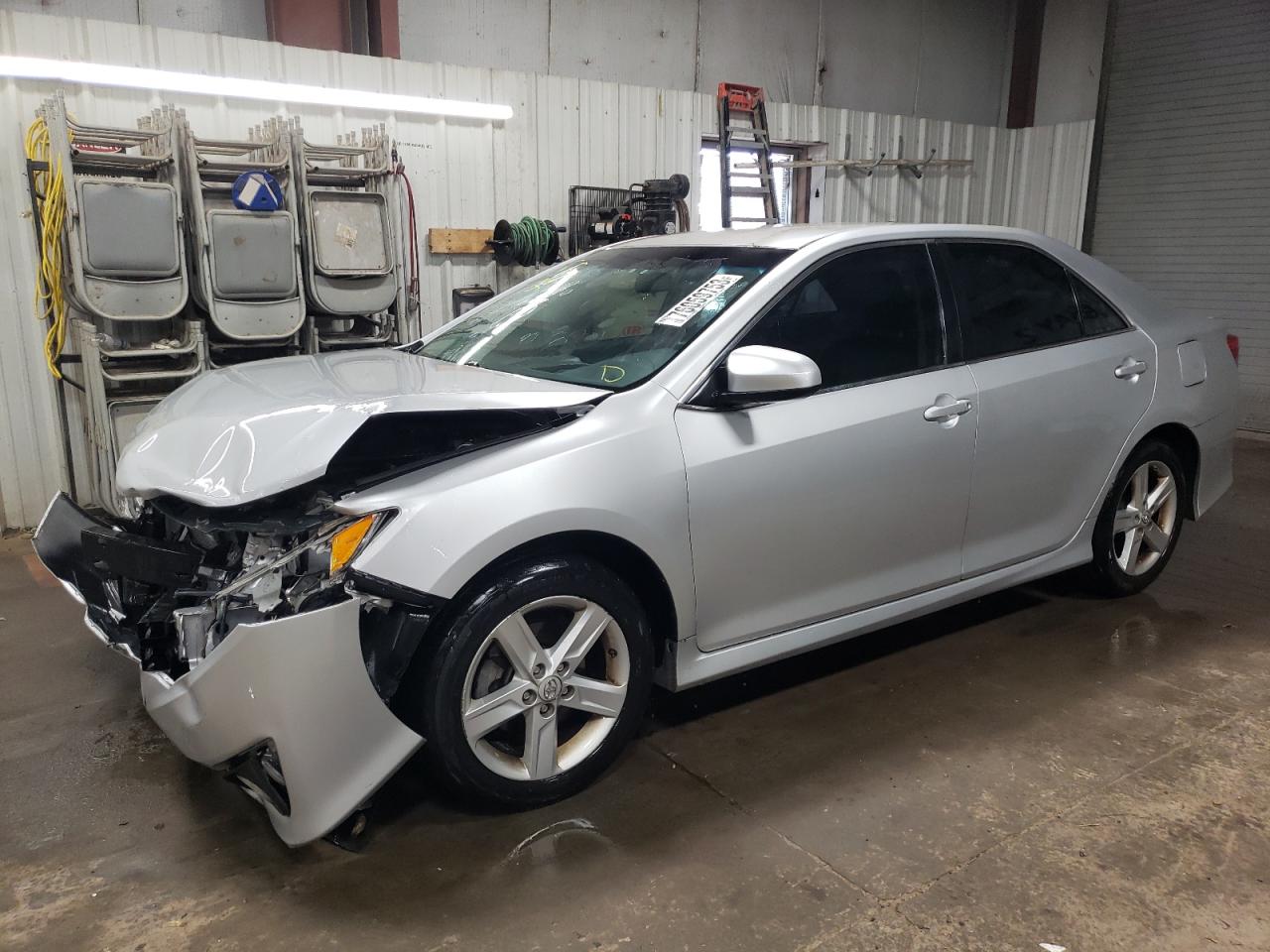 Image 1 of 2014 TOYOTA CAMRY L 2014 with VIN 4T1BF1FK3EU348022