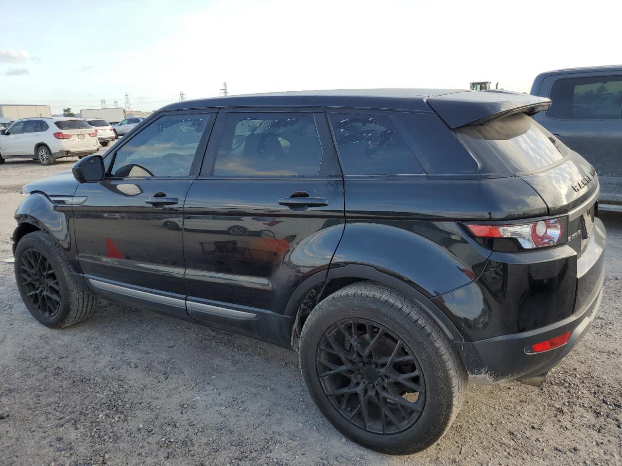 Image 2 of 2015 LAND ROVER RANGE ROVER EVOQUE PURE PLUS 2015 with VIN SALVP2BG4FH992623