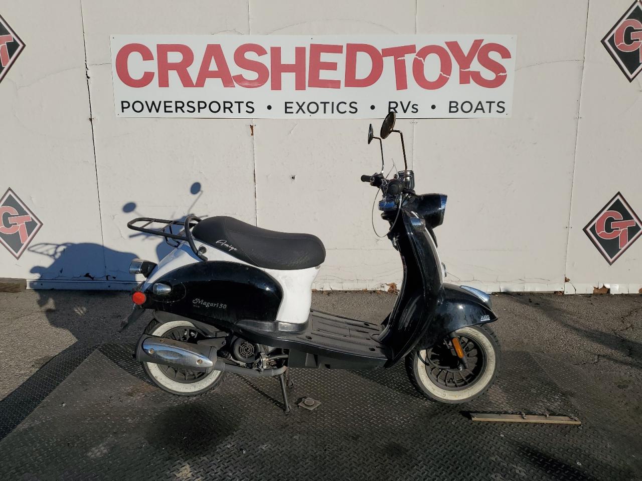 Obraz 1 z 2022 AMIG SCOOTER 2022 z VIN LL0TCAPE5NG001869