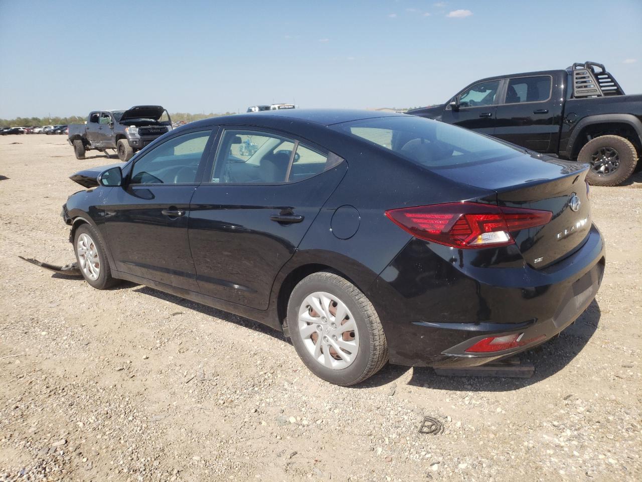 Image 2 of 2020 HYUNDAI ELANTRA SE 2020 with VIN 5NPD74LF0LH536068