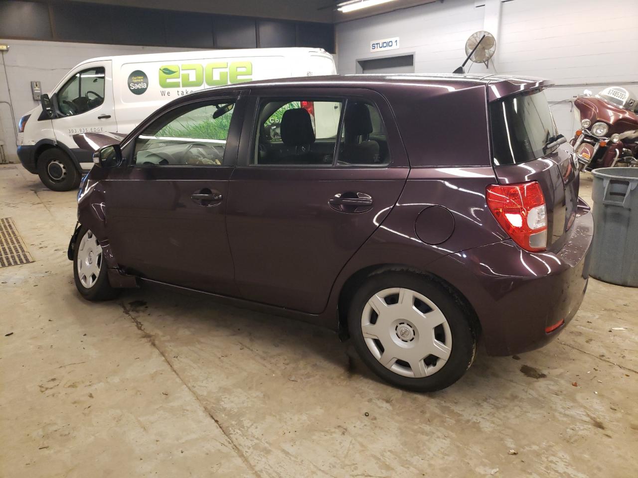 Obraz 2 z 2013 TOYOTA SCION XD  2013 z VIN JTKKUPB48D1038252