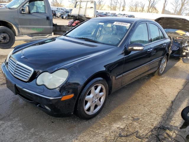 Image 1 of 2002 MERCEDES-BENZ C 320 2002 with VIN WDBRF64J52F137106