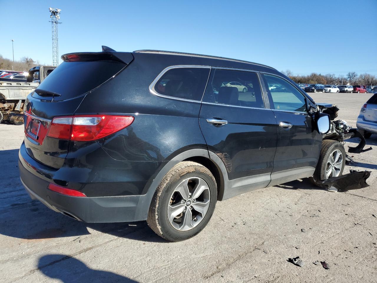 Изображение 3 2016 HYUNDAI SANTA FE SE 2016 с VIN KM8SMDHF6GU154658