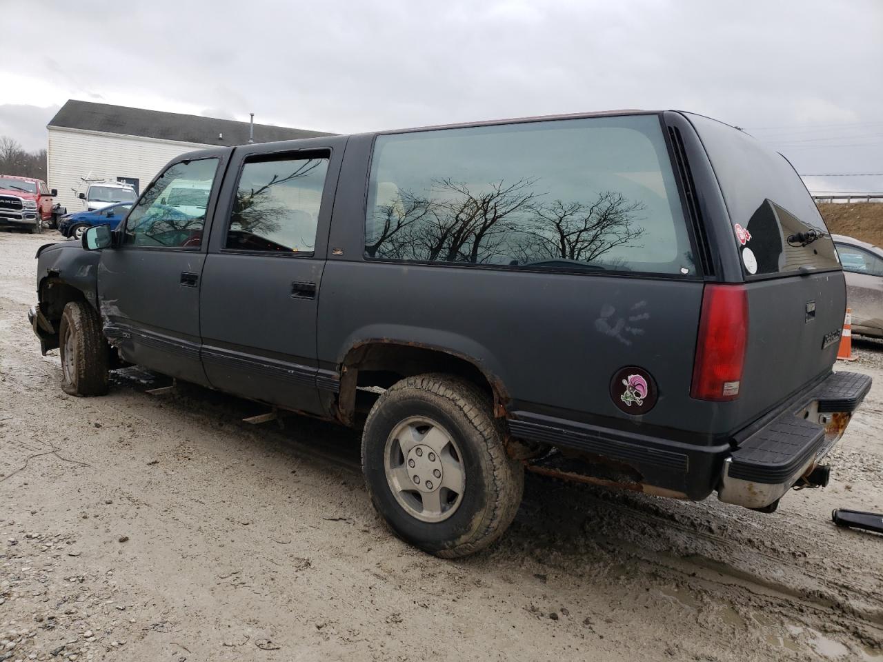 Изображение 2 1993 CHEVROLET SUBURBAN K1500 1993 с VIN 1GNFK16KXPJ394914