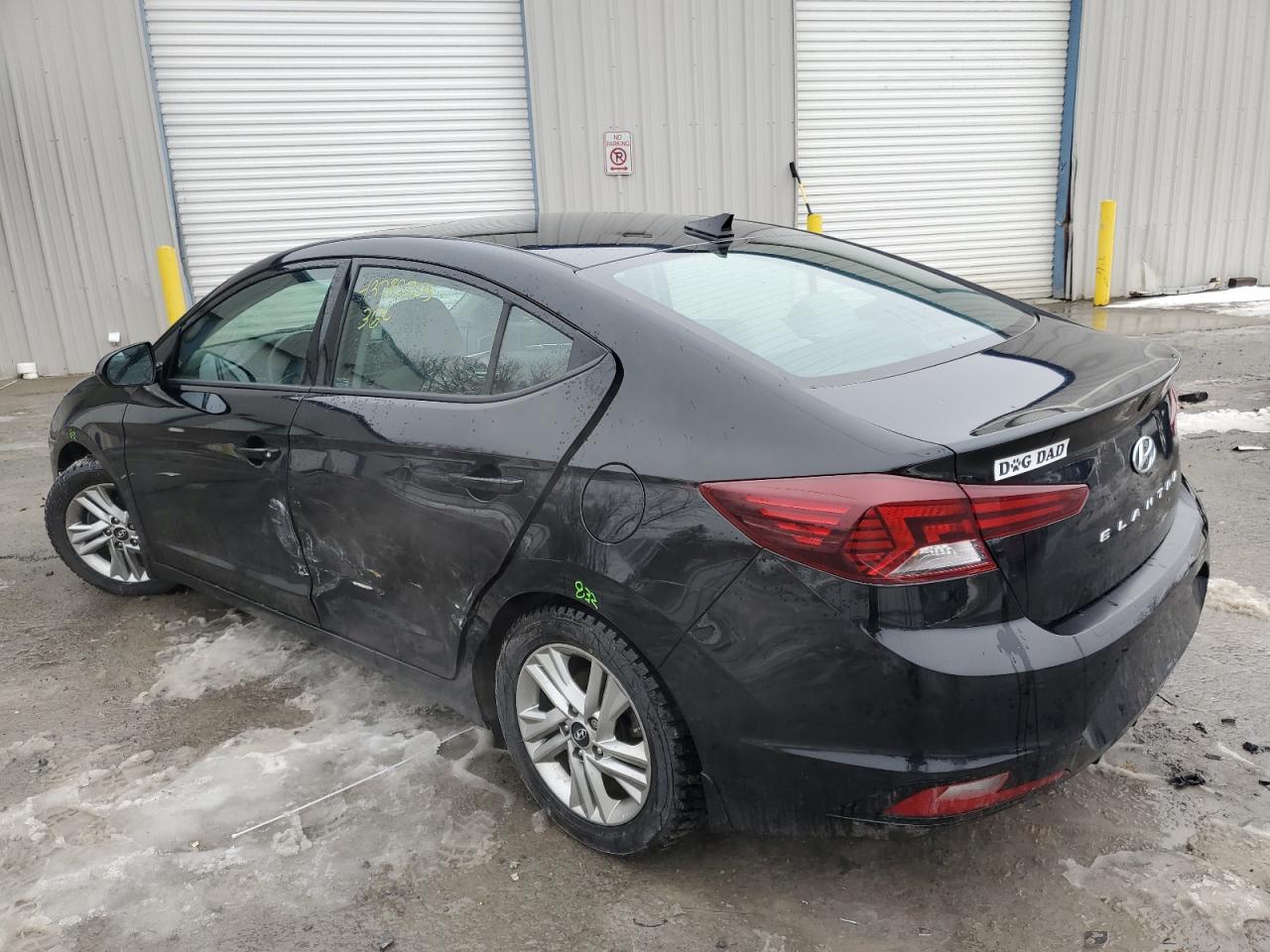Image 2 of 2020 HYUNDAI ELANTRA SEL 2020 with VIN 5NPD84LF8LH616859