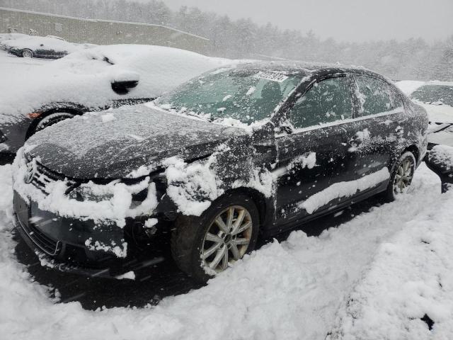 Image 1 of 2013 VOLKSWAGEN JETTA SE 2013 with VIN 3VWBP7AJ6DM385973