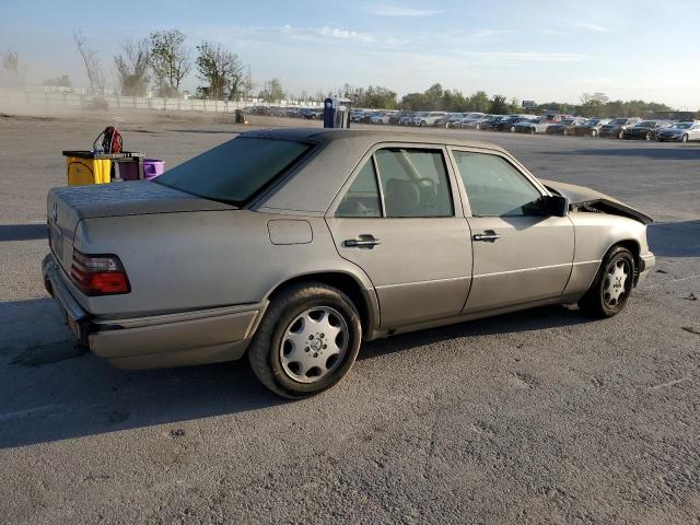 Изображение 3 1994 MERCEDES-BENZ E 320 1994 с VIN WDBEA32E2RC110488