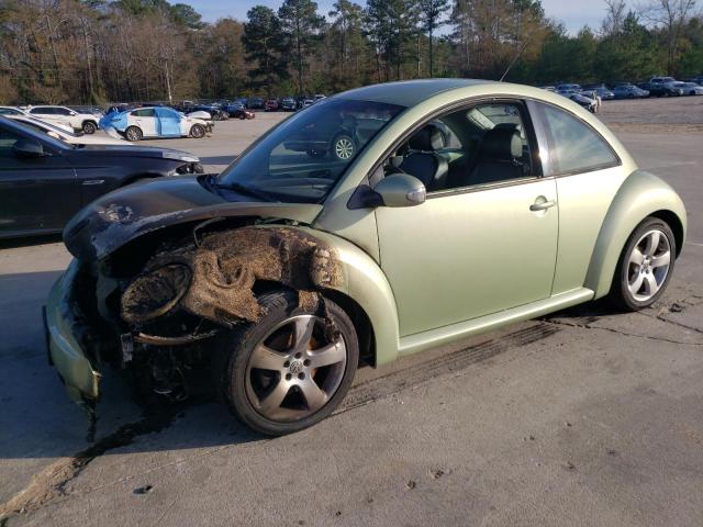 Image 1 of 2010 VOLKSWAGEN NEW BEETLE  2010 with VIN 3VWPG3AG9AM009847