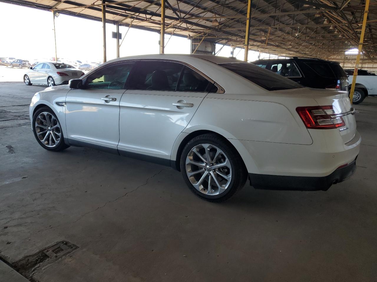 Obraz 2 z 2013 FORD TAURUS LIMITED 2013 z VIN 1FAHP2F91DG167437