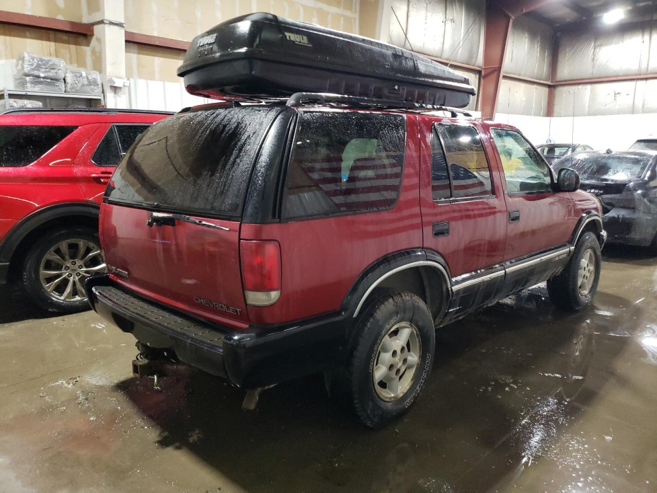 Obraz 3 z 1996 CHEVROLET BLAZER  1996 z VIN 1GNDT13W0T2301530