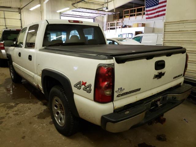Obraz 2 z 2005 CHEVROLET SILVERADO K1500 2005 z VIN 2GCEK13T251252825