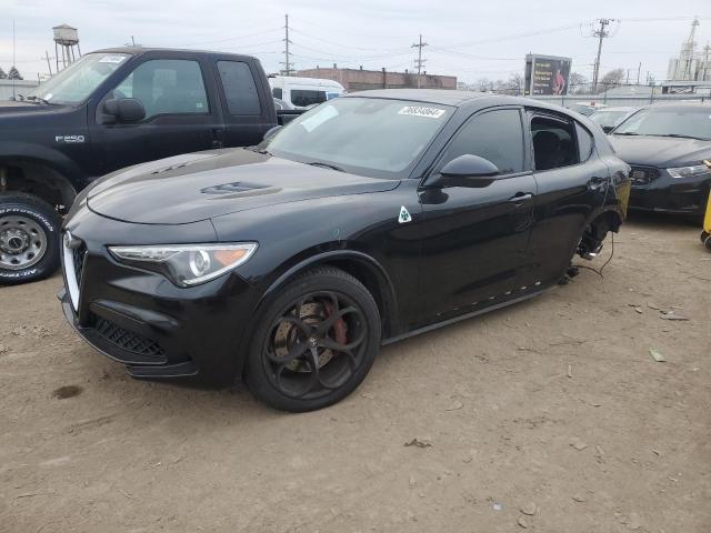 Obraz 1 z 2018 ALFA ROMEO STELVIO QUADRIFOGLIO 2018 z VIN ZASFAKEV6J7C09718