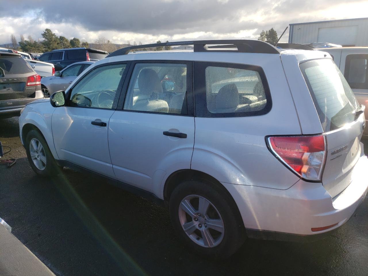 Image 2 of 2013 SUBARU FORESTER 2.5X 2013 with VIN JF2SHABC7DH420717