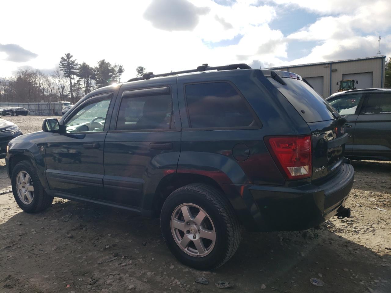 Obraz 2 z 2005 JEEP GRAND CHEROKEE LAREDO 2005 z VIN 1J4HR48N55C577025