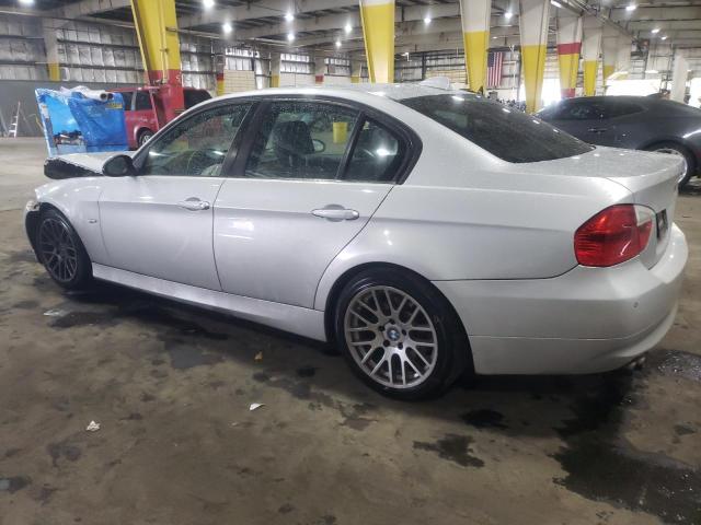 Obraz 2 z 2007 BMW 328 I 2007 z VIN WBAVA37527NL15981